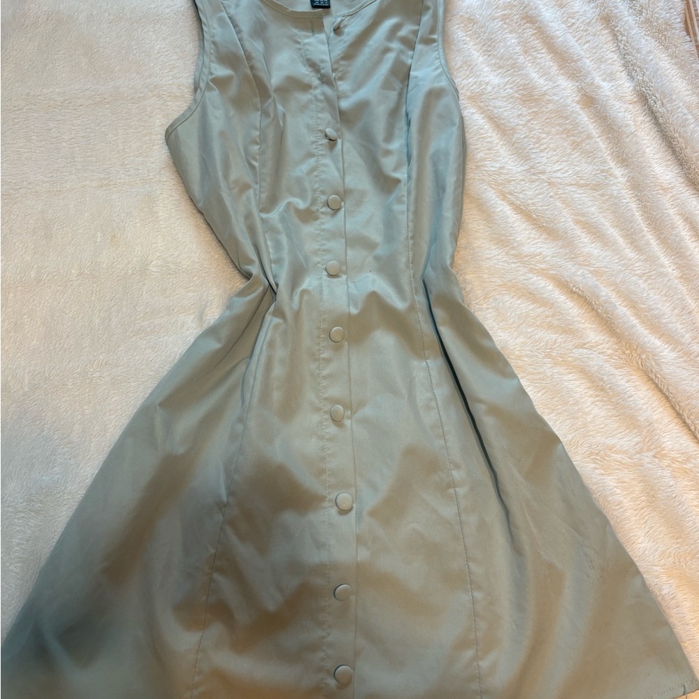 Elegant Sleeveless Gray Dress
